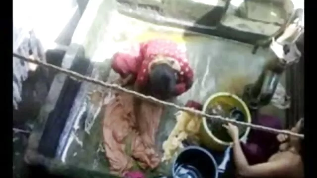 తండ్రి రహస్యంగా రష్య ... - 02:03 min