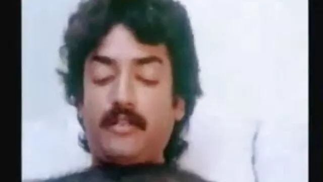 స్నేహితురాలు చేస్తున ... - 02:41 min