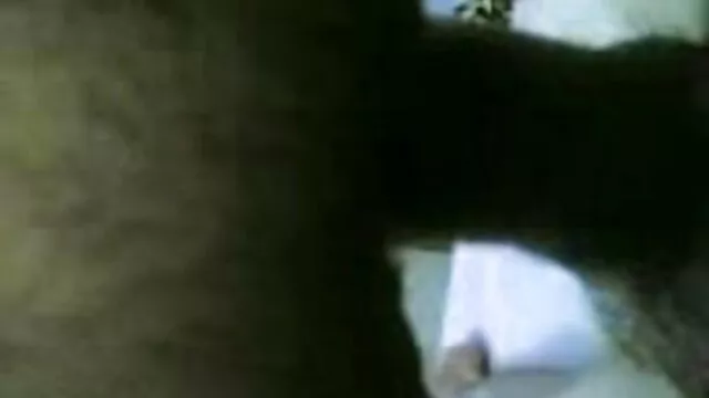 రెండు పాత పురుషులు ఒ ... - 02:41 min