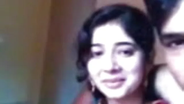 ఆమె అందమైన ఆంధ్ర సెక ... - 05:31 min