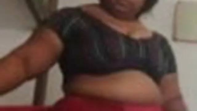 అమెరికన్ కాలేజ్ వద్ద ... - 01:26 min