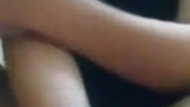 ఒక అందమైన నల్లటి జుట ... - 03:09 min