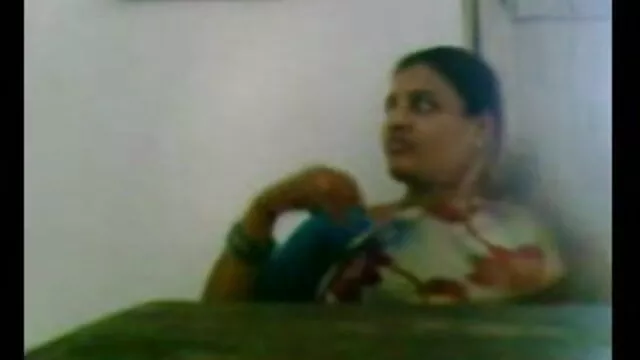 రష్యన్ టీన్ ఆంధ్ర సె ... - 02:33 min