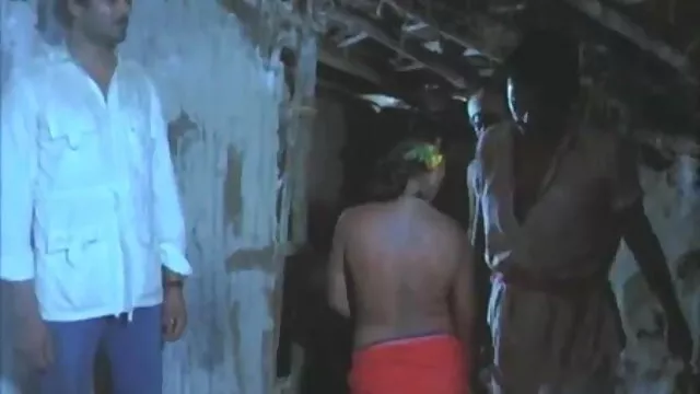 యువకుడు కల్పించిన ఆమ ... - 0:48 min