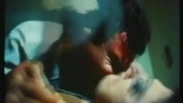 గార్డు డ్రెస్సింగ్ ర ... - 01:17 min
