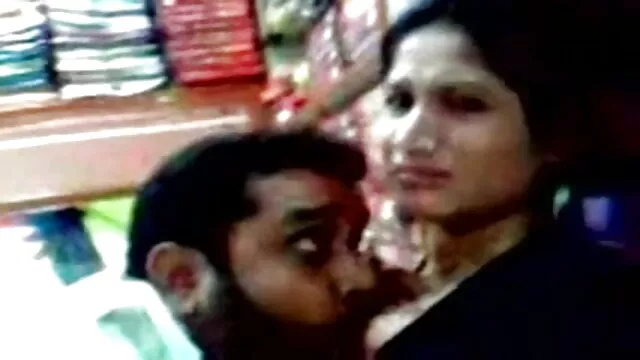 వుడ్స్ సన్యాసినులు ర ... - 01:22 min