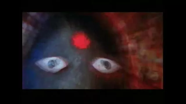 స్మైల్ బట్టల్లేకుండా ... - 0:54 min